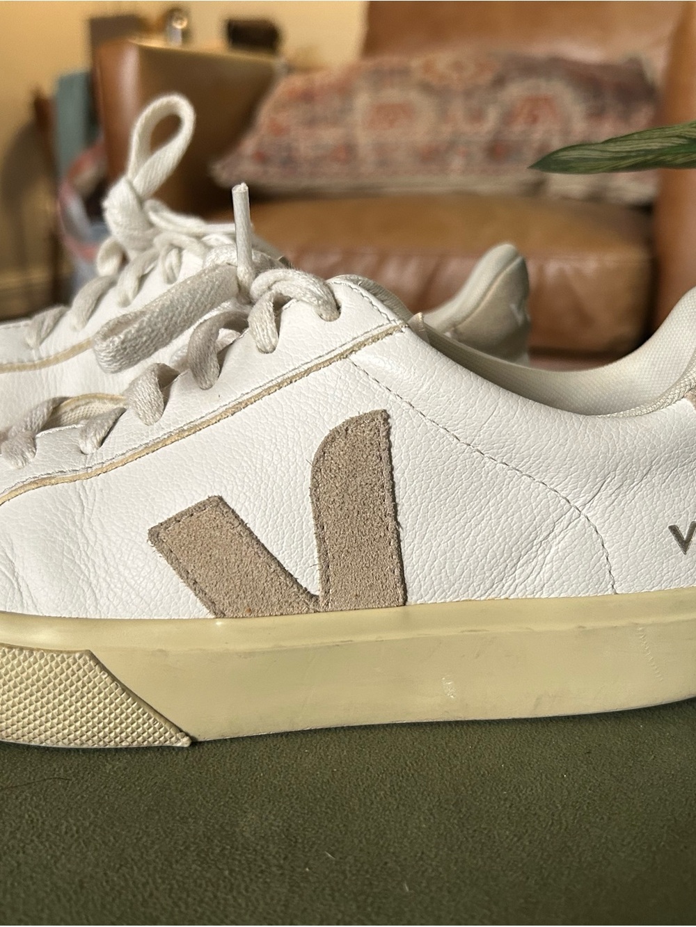 Veja Campo Almond Shoes Womens Size 6 White Leather Sneakers - Picture 2 of 10